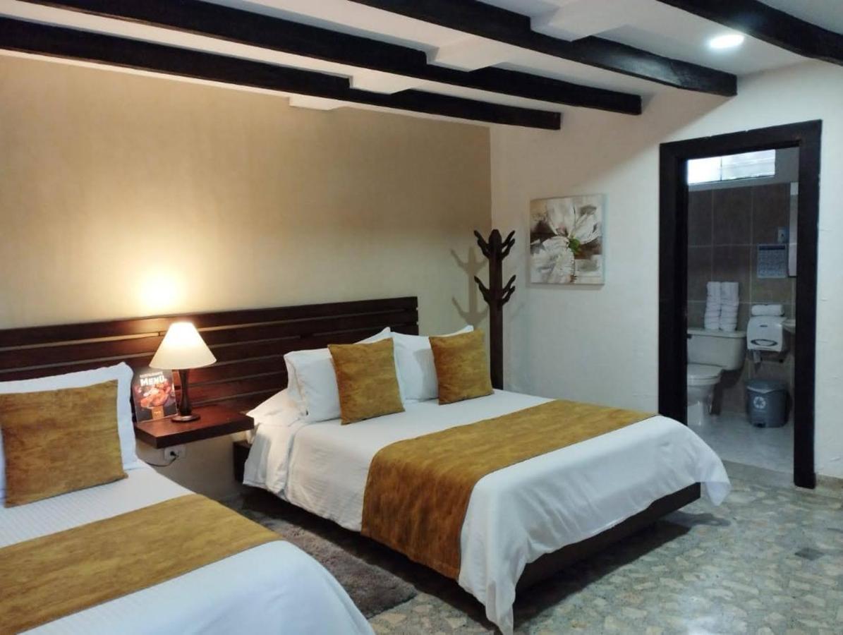 Hotel Visperas 산타 로사 데 카발 외부 사진