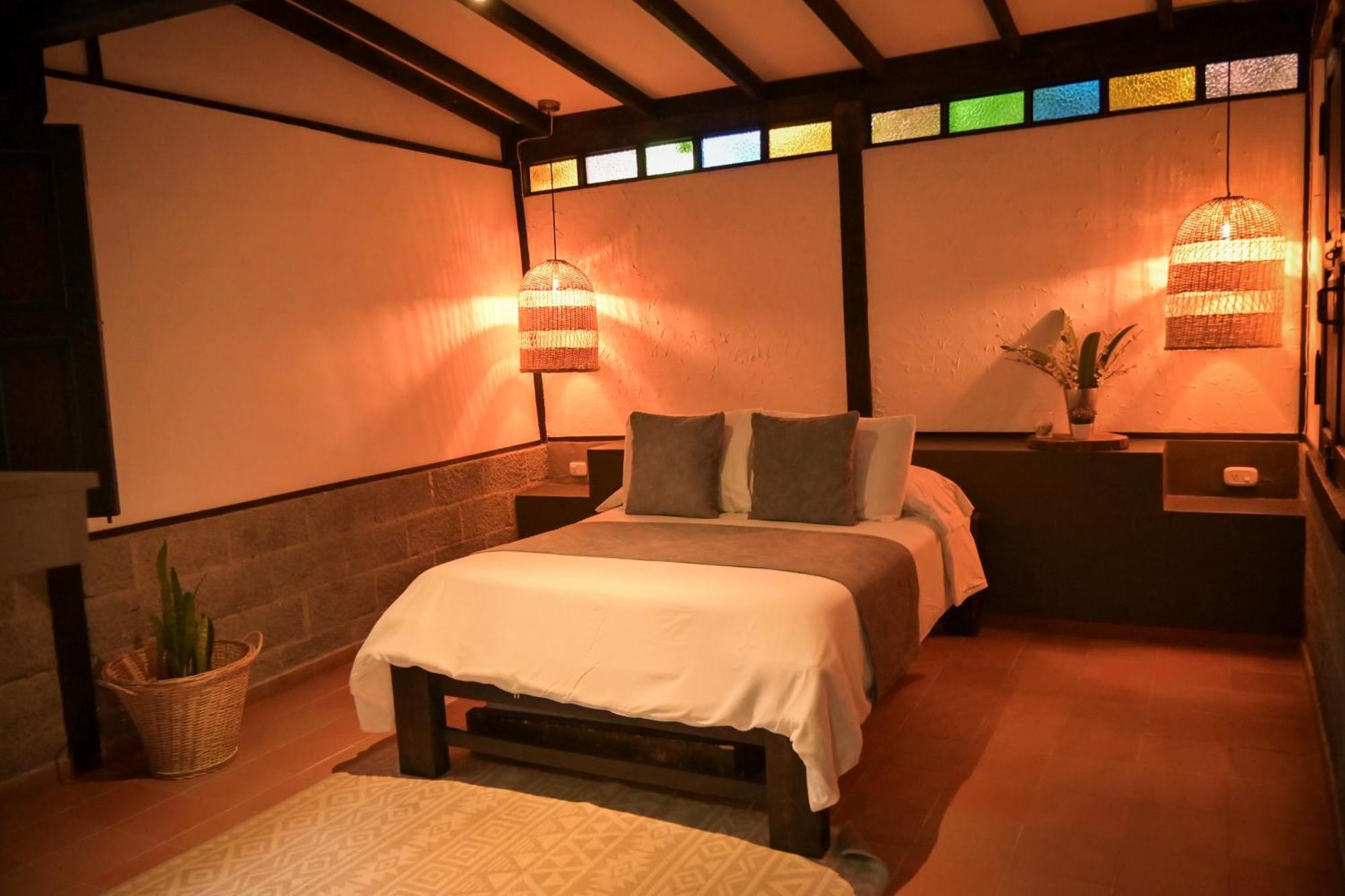 Hotel Visperas 산타 로사 데 카발 외부 사진
