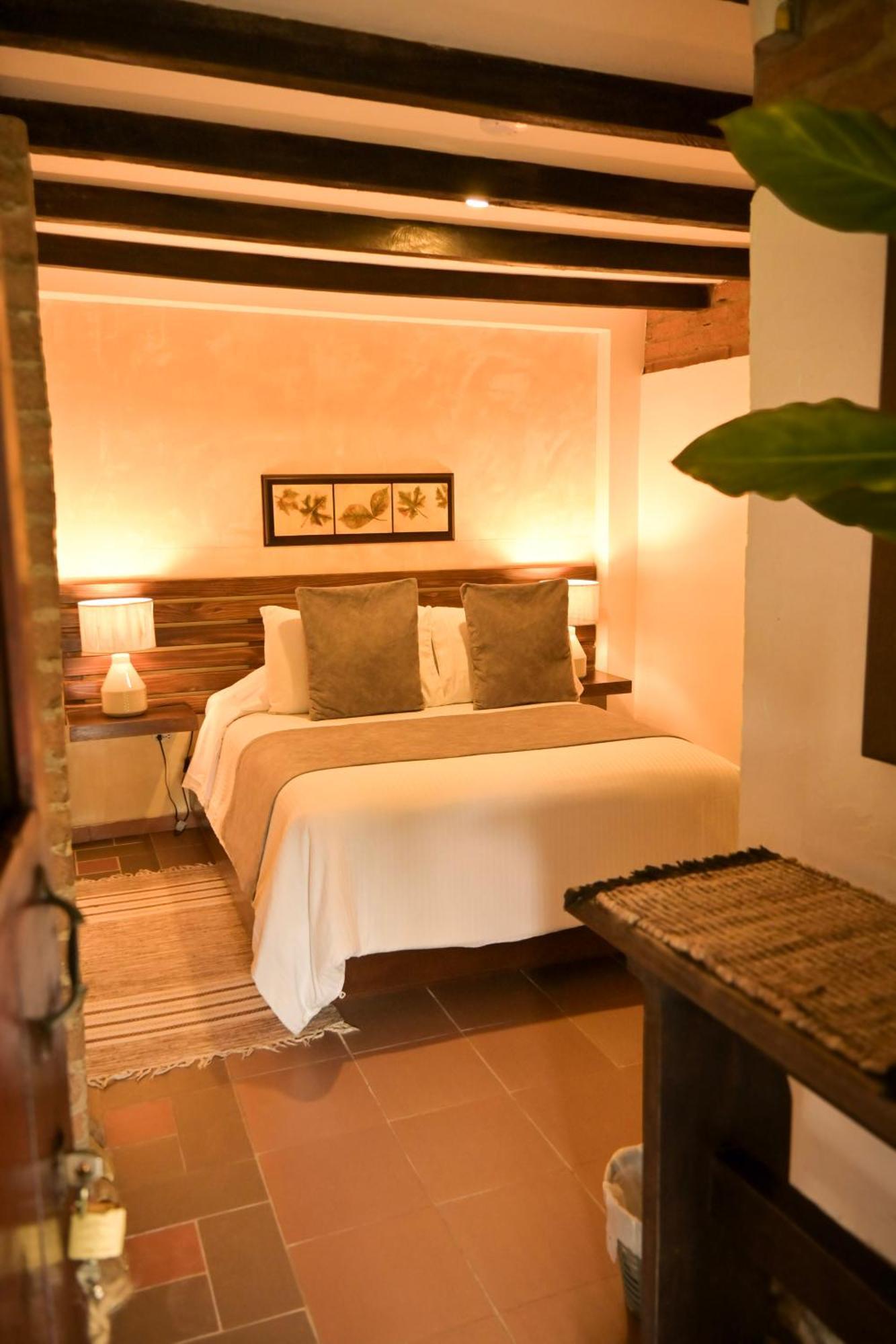 Hotel Visperas 산타 로사 데 카발 외부 사진