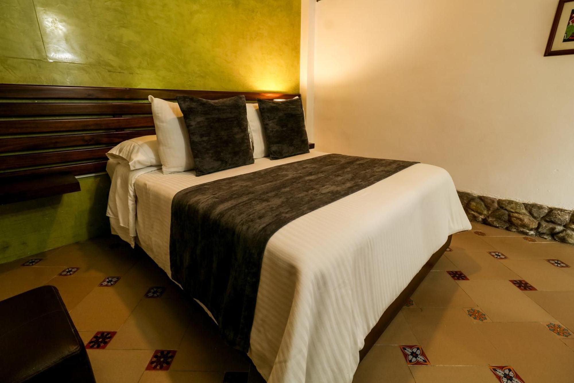 Hotel Visperas 산타 로사 데 카발 외부 사진